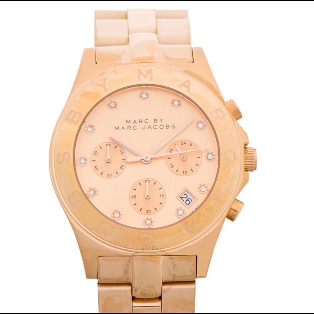 Rose gold chunky watch